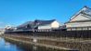 塚田歴史館で巴波川の悲しい物語の人形劇をやっています。