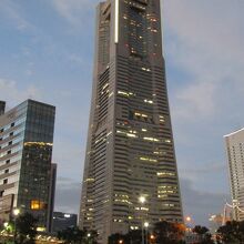 ランドマークタワー