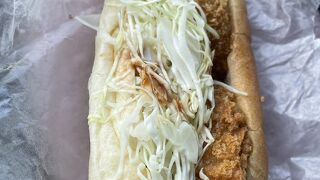 行列ができるパン屋さん