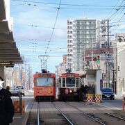 スタバ店内で電車待ち