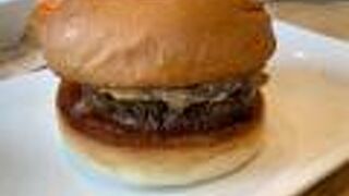 ウマミバーガー みなとみらい店