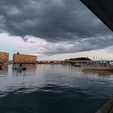 平潟湾上空の雲の流れ