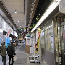 日曜なので人も少なめ