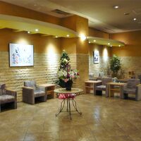 １階ロビとフロントホールです