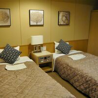 シングルベッド×２のコンパクトな部屋