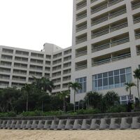 ビーチからホテルを撮りました。