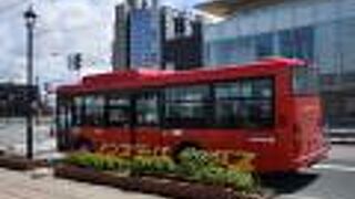 市内を走る路線バス