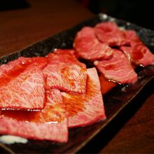 焼肉 冷麺 ユッチャン。 銀座店