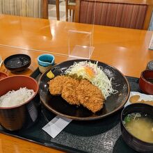 黒豚のヒレカツ定食