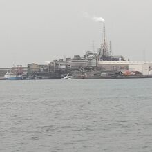 瀬戸の「軍艦島」