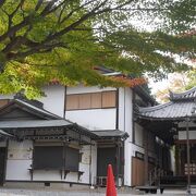 しずかな神社。