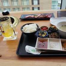 和牛カルビとハラミ盛り合わせ（ランチ）