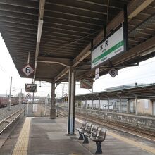 下車した水沢駅にて。