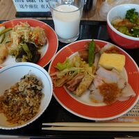 とっても充実した朝食