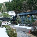 加賀藩ゆかりの老舗旅館でモール温泉