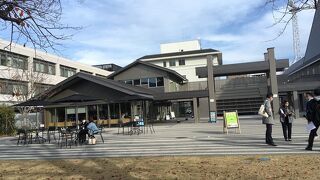 マンホールカードを配布