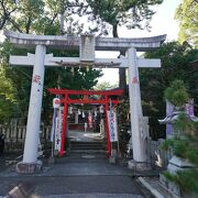 境内社に釣船神社があります