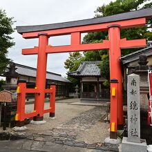 新薬師寺のそばにある