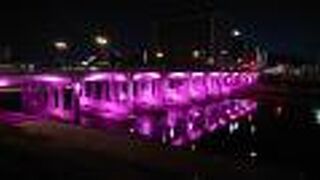 大晦日の夜7時台に徒歩で渡りました