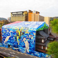 道後温泉本館を見下ろすことができる