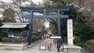 吉田松陰を祀っています