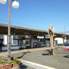 近鉄電車・御所駅内