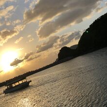 慶留間島