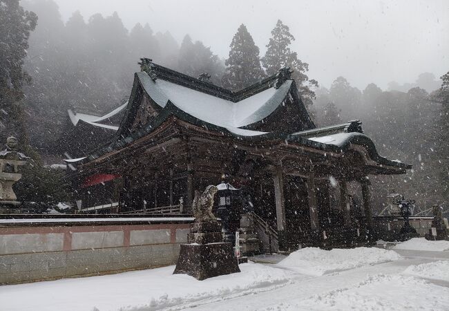 徳島県内の寺院で重文の建築が最多を誇る。