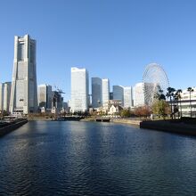 昼のみなとみらい