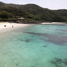 綺麗な海が広がる！