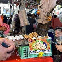 たくさん入って60バーツでした。