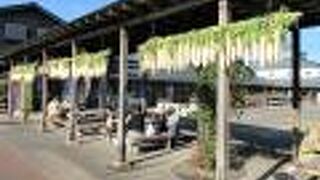 干した大根がまるでのれん(?)のよう