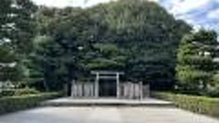 室町時代の陵です。