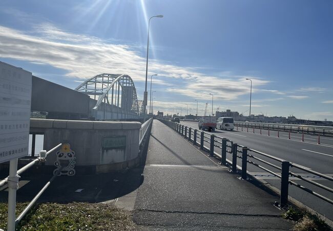 東京都と神奈川県の境目