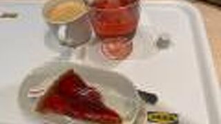 会費無料のIKEA FAMILYに入っていればコーヒーを50円でいただけます。