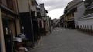 しっとりした雰囲気の町並み