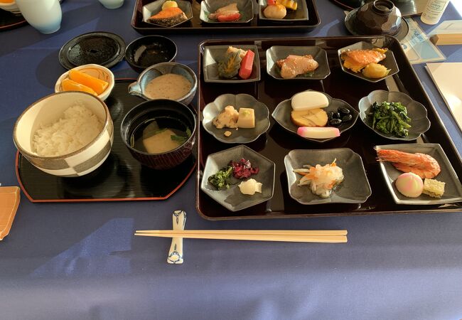 地魚と自然薯料理 海山