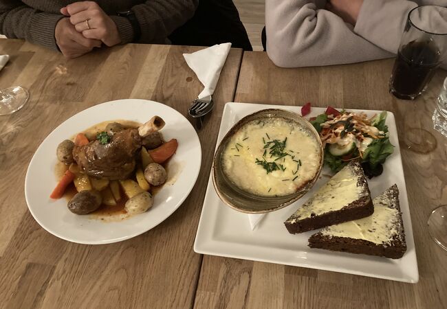 アイスランド料理が安めで良い