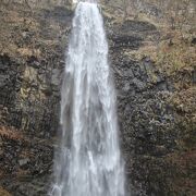 山形県随一の直瀑