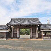 徳島城の正門