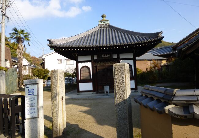 地区の守り神