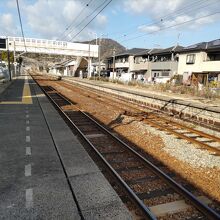 仁方駅