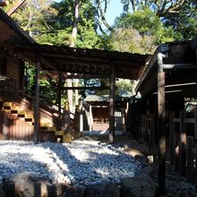 ご本殿の裏側