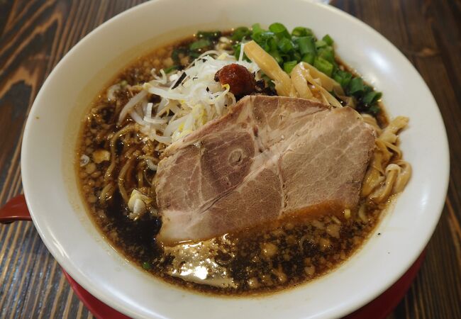 ブラックラーメン