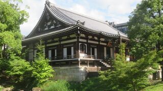 石碑の大きさにビックリです