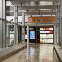 ここだけ一部吹きっ晒し、濡れてると滑るのでご注意