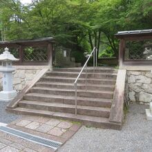 神聖な雰囲気です