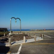東京湾フェリーのそば、海を見ながら幸せの鐘を鳴らせます