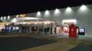 週末は入口渋滞してることも