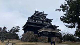 現存12天守の一つで国宝の城